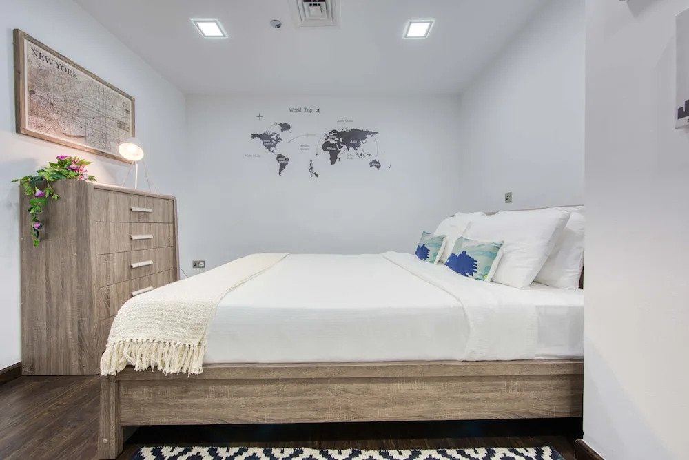 Tiara Residence - Ruby
