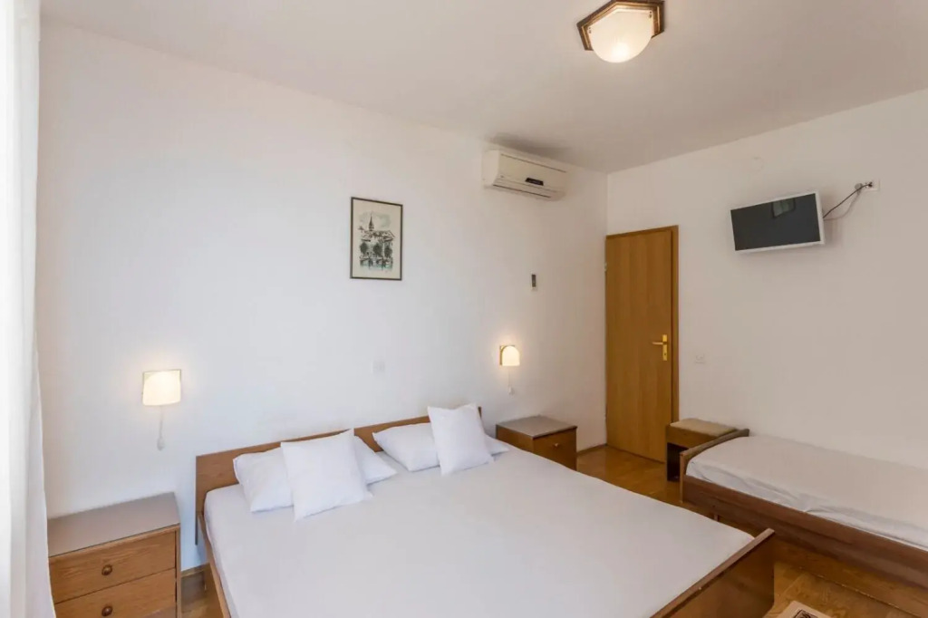 Vedra- Free Parking And Close To The Beach - R1