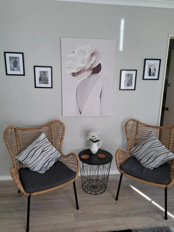 26A On Sunbrae 40 inch smart TV ensuite near beach free wifi