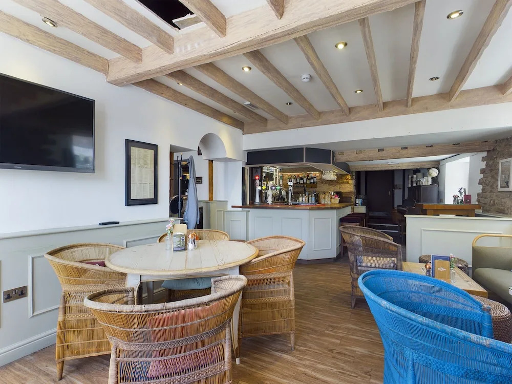 The Oakhouse Hotel