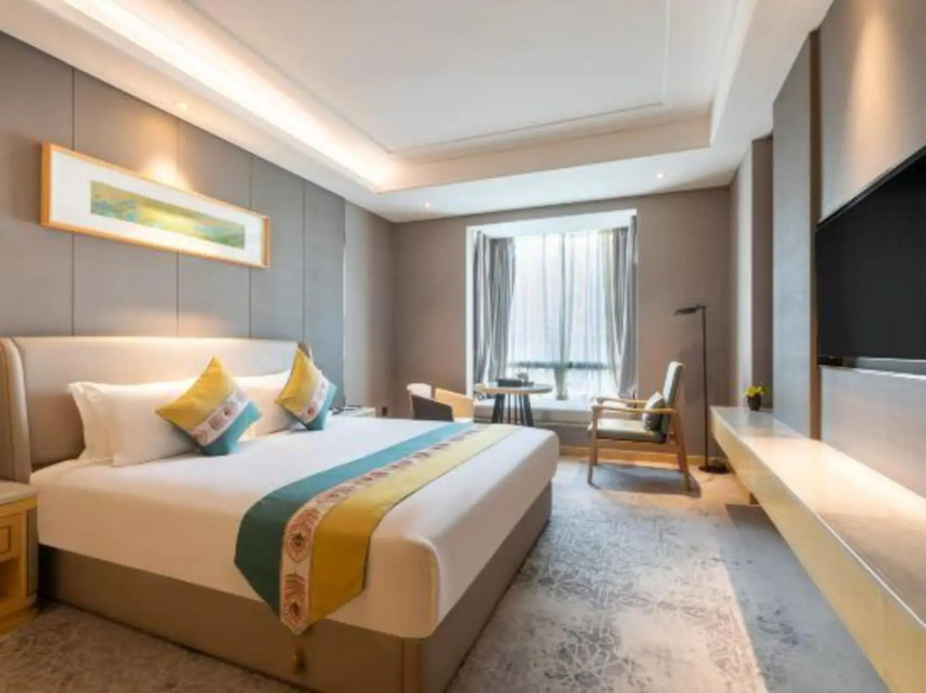 Shiyan Jiahua Holiday Hotel (Wuyan Shopping Mall People's Hospital Branch)