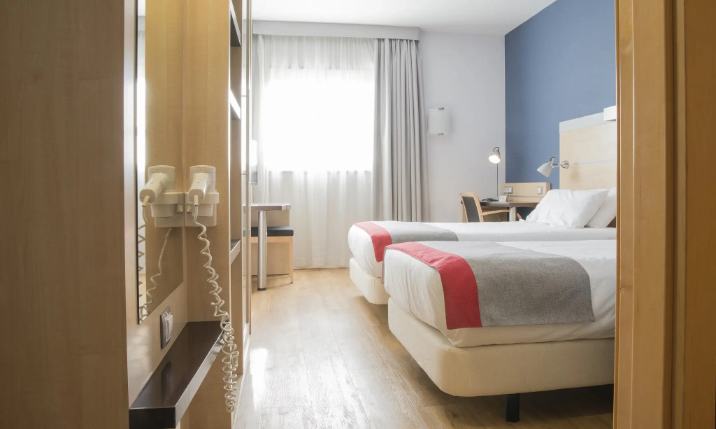 Holiday Inn Express Valencia Bonaire by IHG