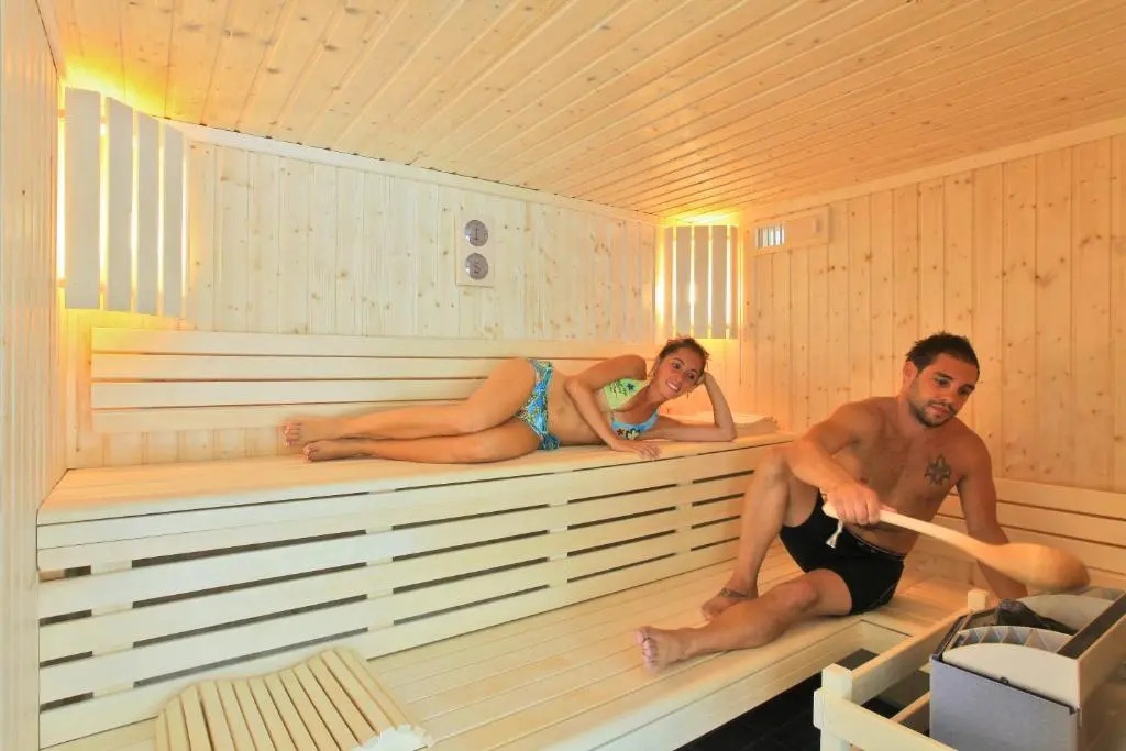 Albirondack Park Camping Lodge and Spa
