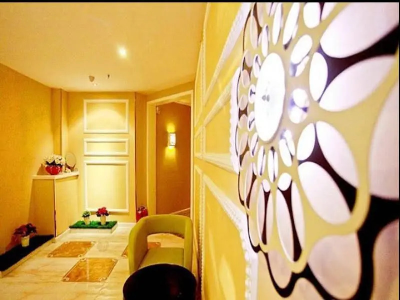 Shenyang Le Grand V Hotel