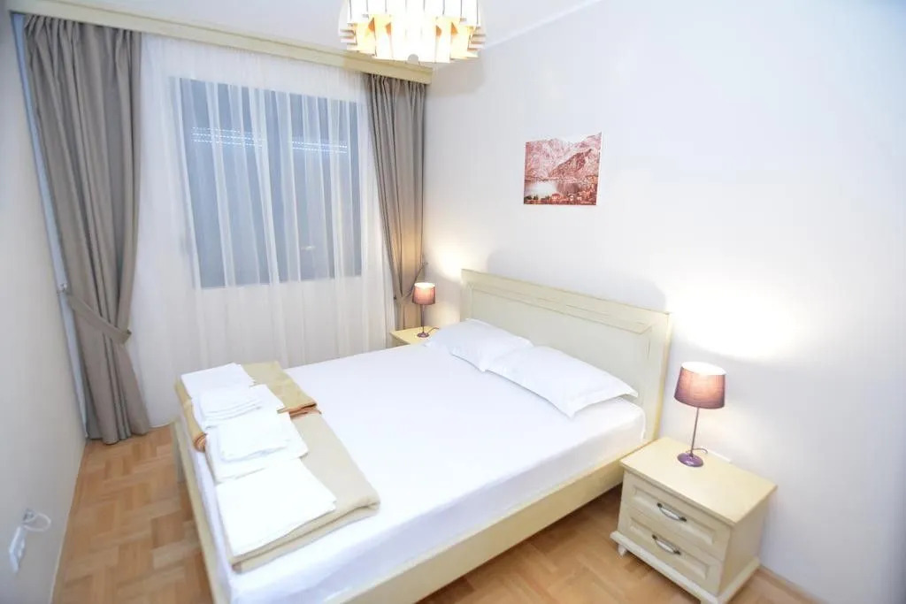 Orange Dream Apartment