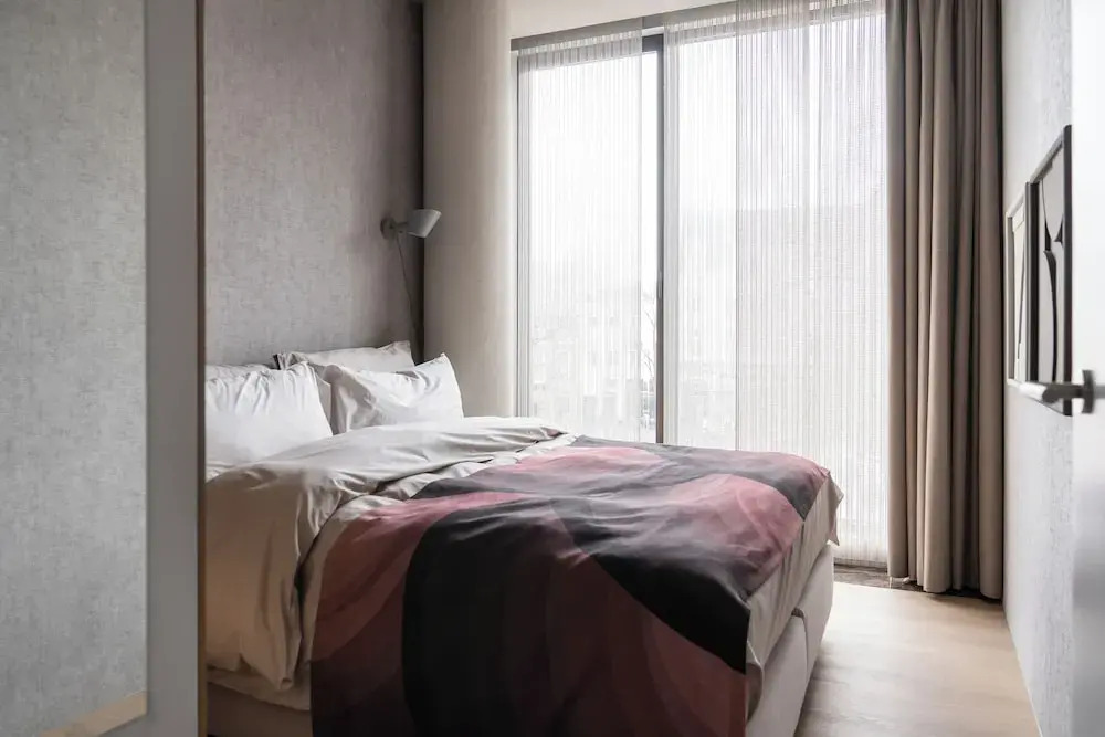 348 Suites Short Stay