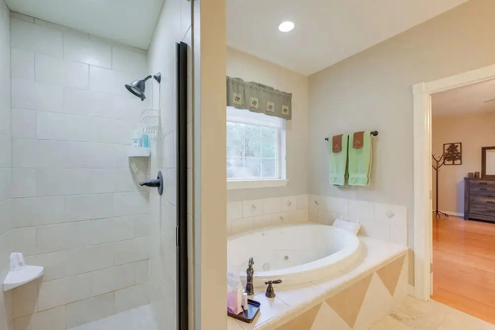 Epic Sunsets, Hot Tub! Mtn-view Pagosa Springs Gem