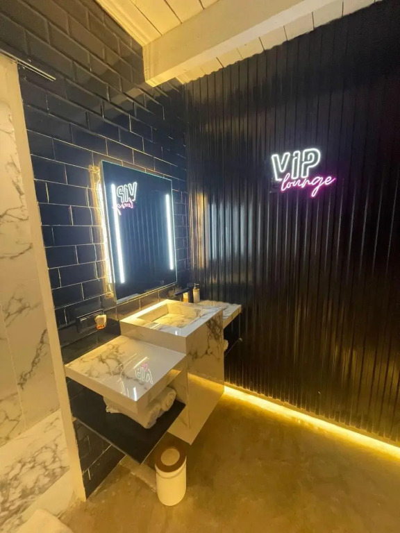 PAIISE Hotels