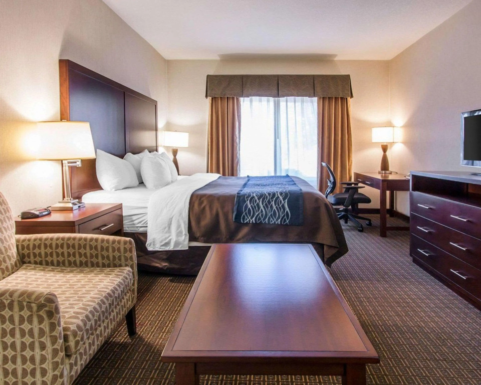 Comfort Inn & Suites-Portland Airport
