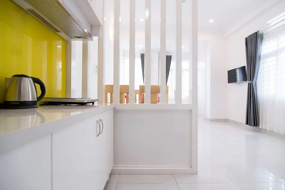RedDoorz Plus Near Gia Dinh Park