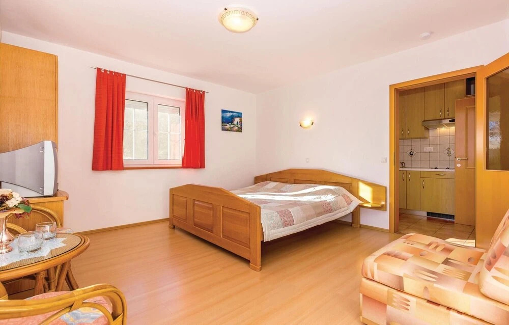 Awesome Home in Selce With Wifi and 1 Bedrooms