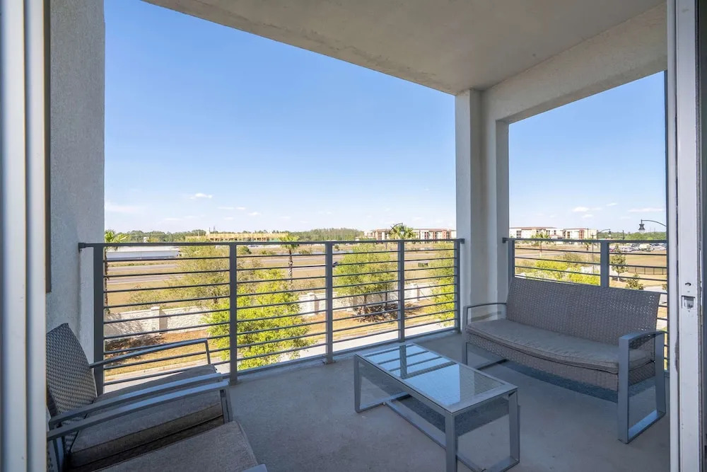Family Condo 2Bd Close to Disney Storey Lake Resort 306 4731