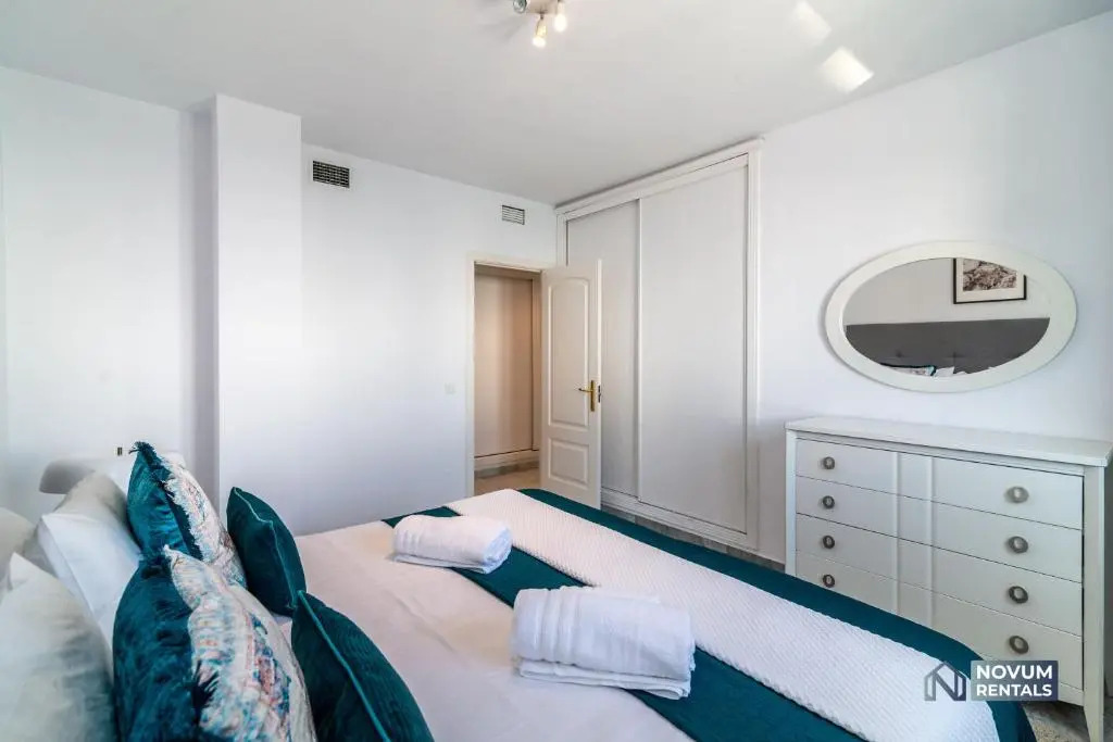 Puerto Banús Finest 2-BDRM apt - 50 metres to Beach
