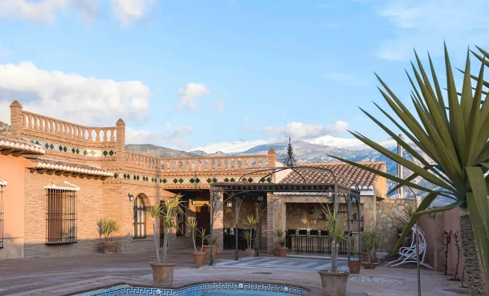 Villa with 2 Bedrooms in Padul, with Wonderful Mountain View, Private Pool, Furnished Terrace - 40 Km From the Slopes