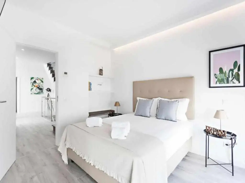 Faro Clara Suites