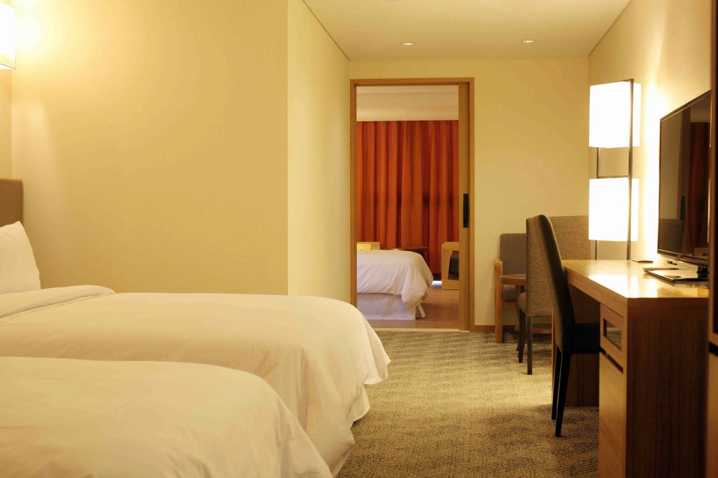 Bareve Hotel