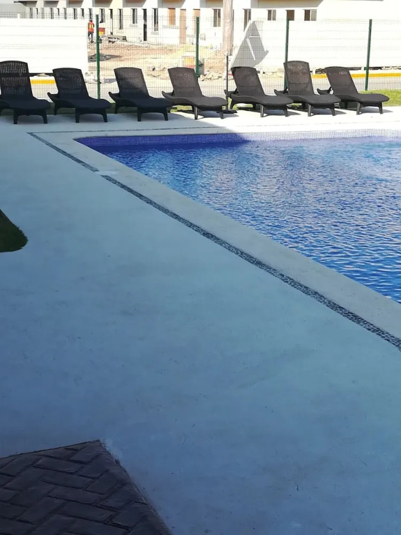New Home Offer Free Wifi, Pool, Gym, Comfort and Luxury Last Minute Offer