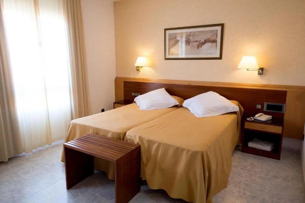 Hotel Plaça