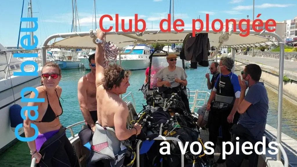 Résidence de standing la Pêcherie Spacieux T3 comme un cocon familial vue mer et sur l'avant port Sur le bout du bout de Cap d'Agde seule cap en Occitanie