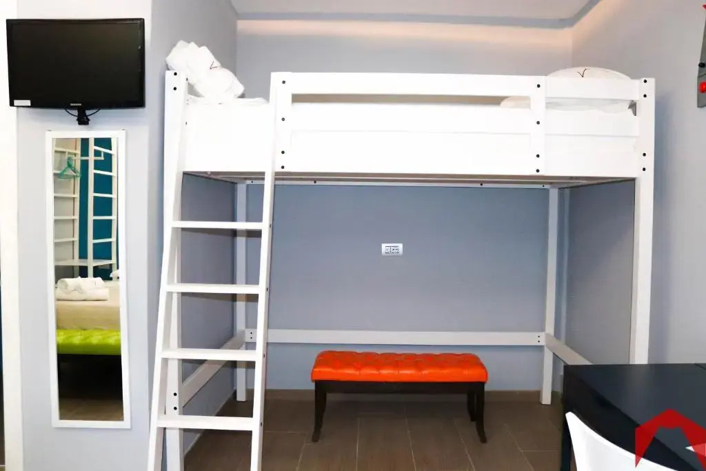 Vulkan Capsule Hostel