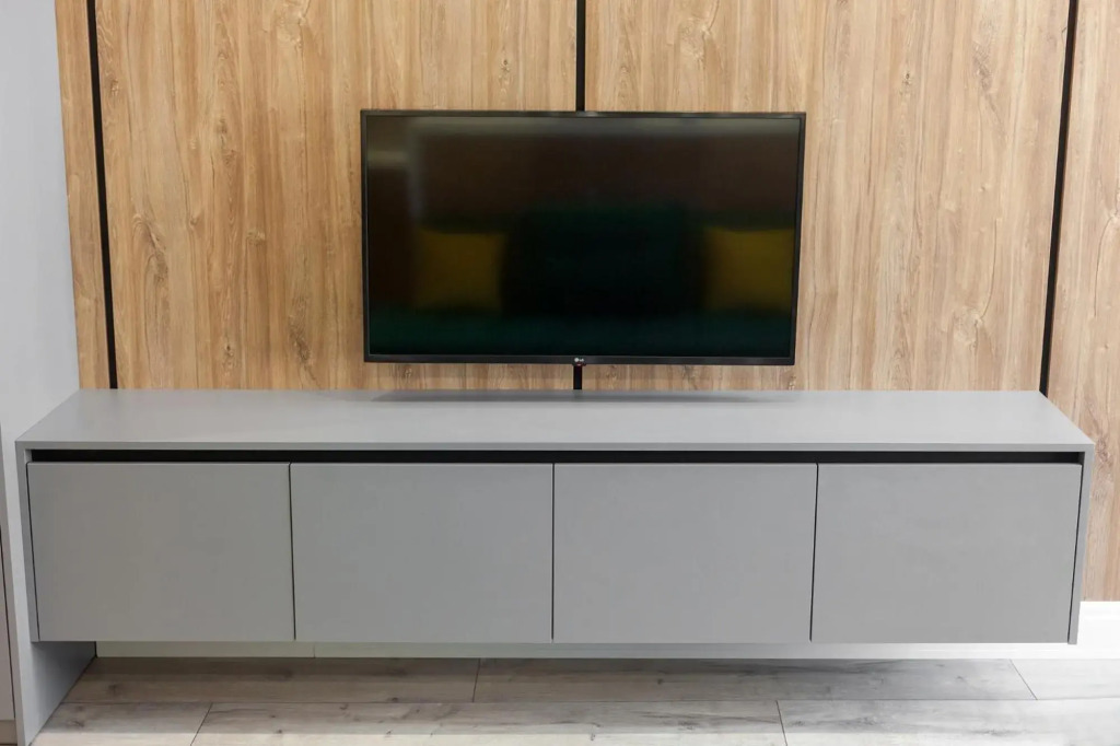 Royal VIP Apartment on Pidmurna 24