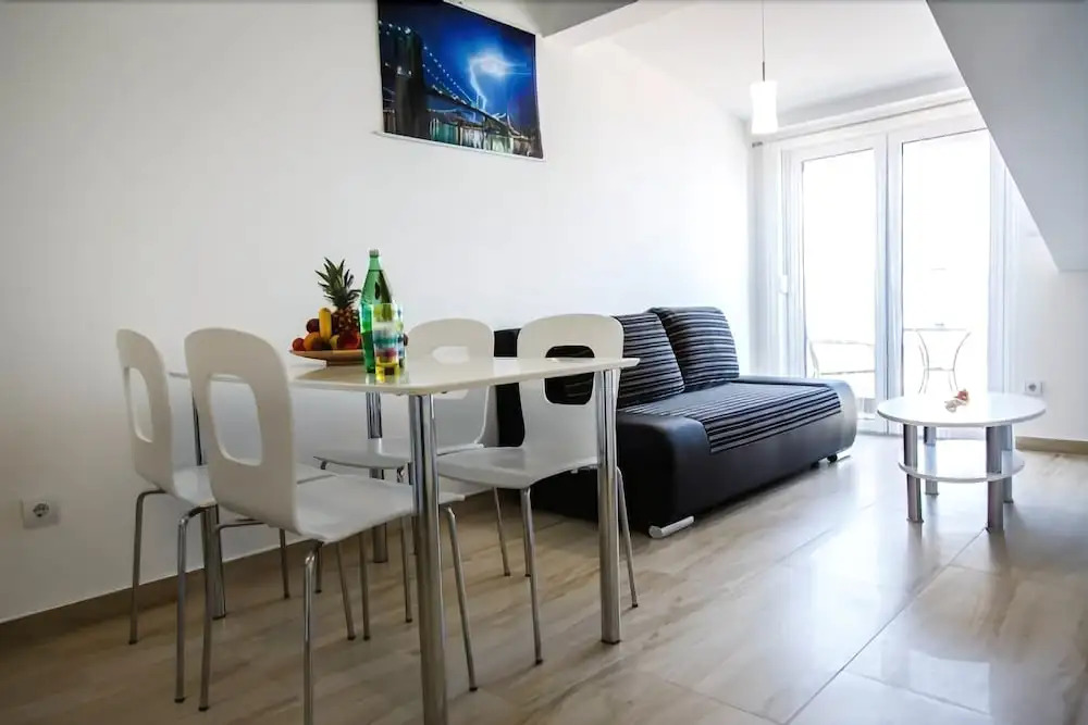 Nemira Sunny Apartments