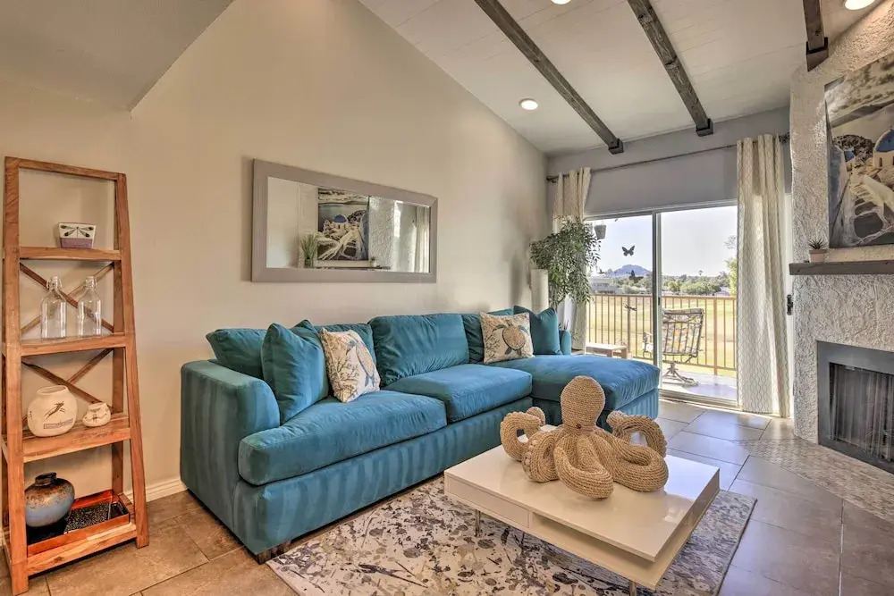Golf Course, Mountain Views: Scottsdale Condo!