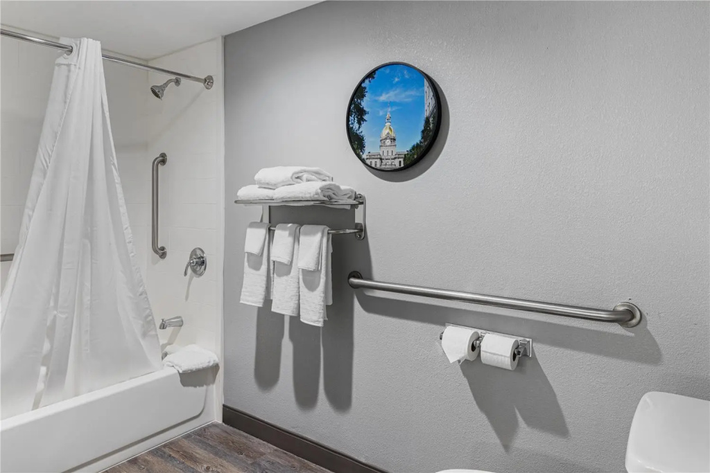Best Western Plus Savannah Gateway