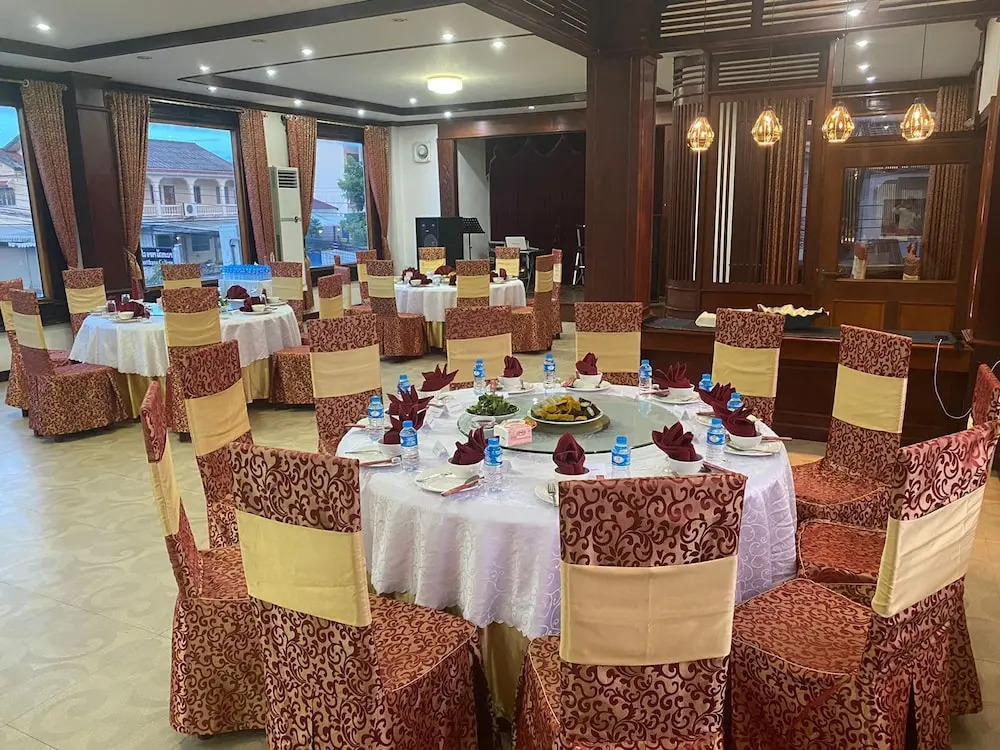 Anoulackkhenlao Hotel