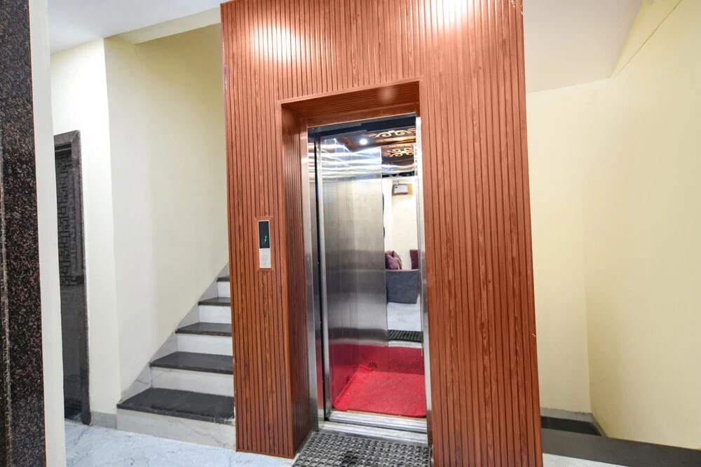 FabHotel Devs Inn