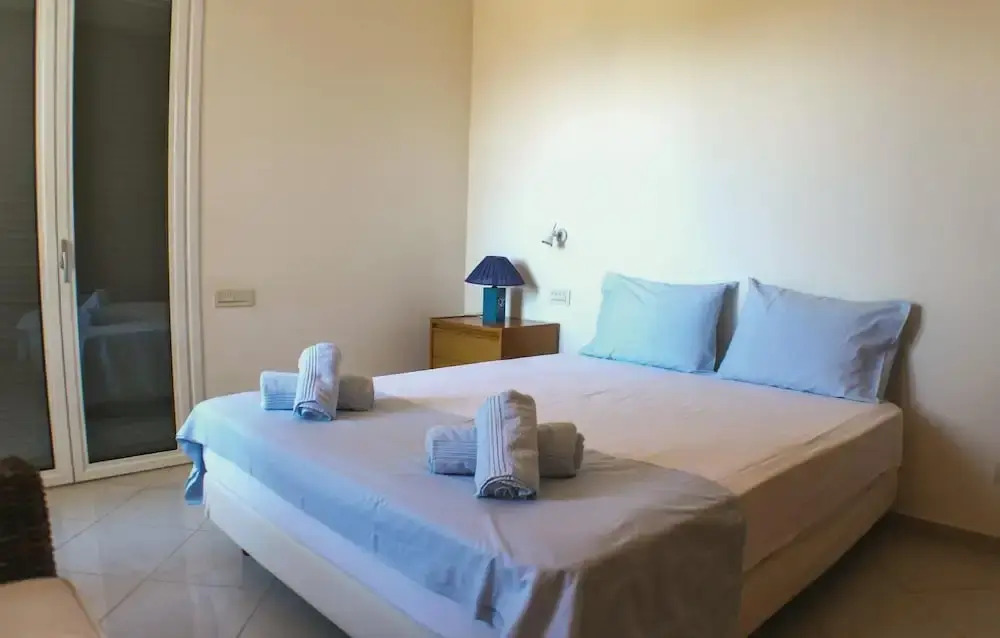 Awesome Home in Perdika With Wifi and 5 Bedrooms