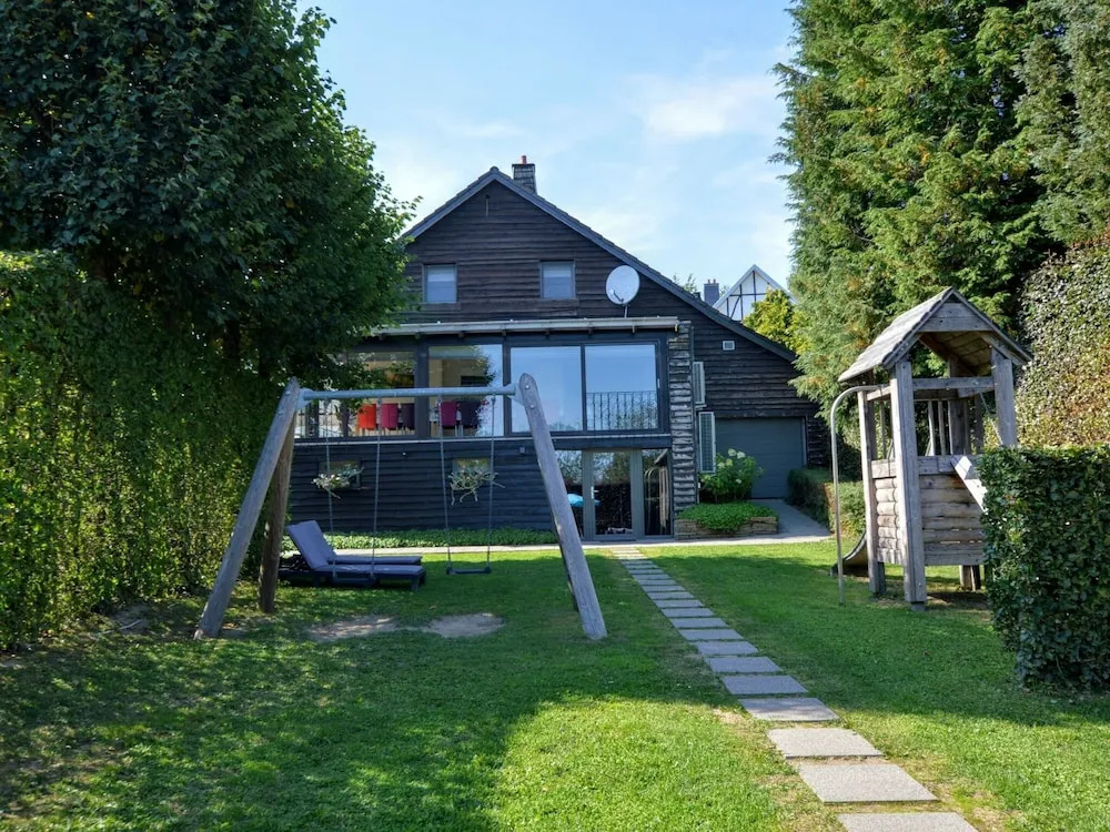 Elsenborn Retreat near Monschau