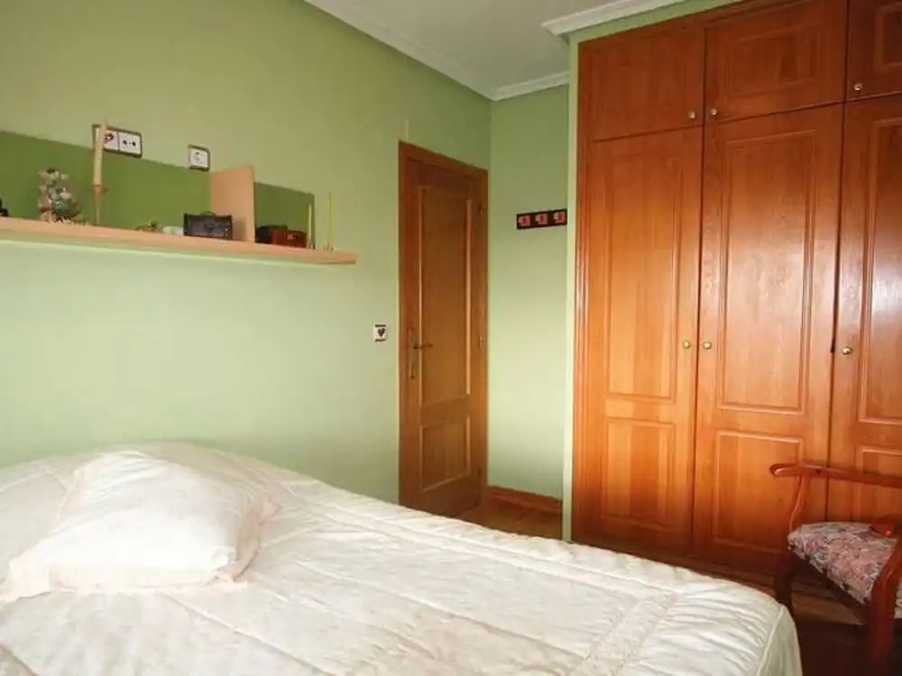 Lovely Holiday Home in Orihuela With Swimming Pool