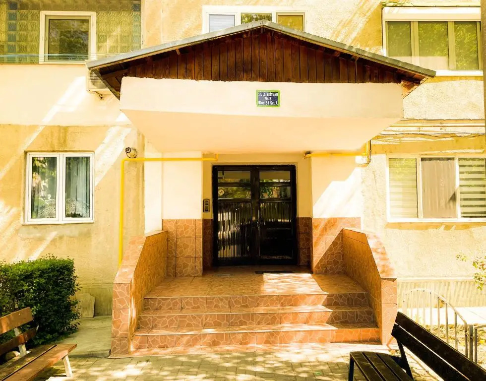 C-House Inchiriaza Apartament 2 Camere in Regim Hotelier