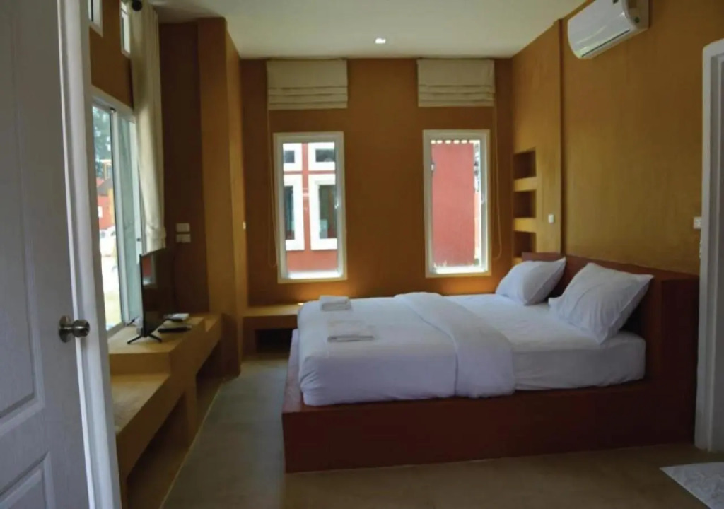 World Cat Beach & Resort เวิลด์แคท บีช แอนด์ รีสอร์ท