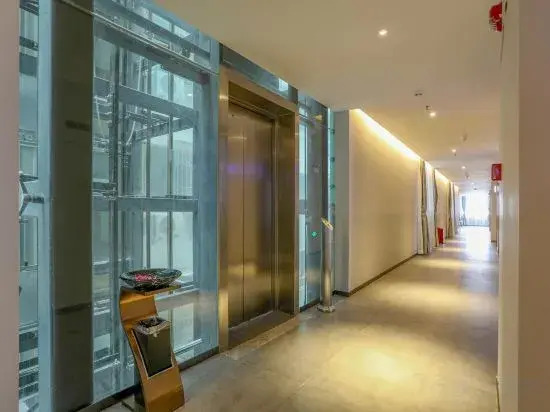Woqu Service-Style Apartment (Shenzhen Liuxiandong)