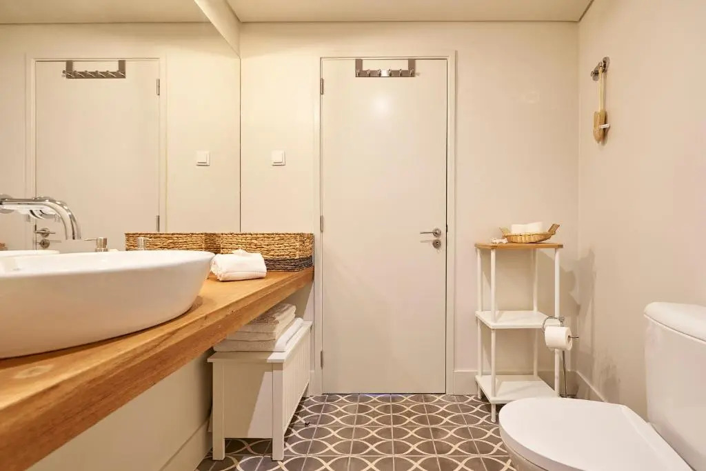 Modern Apartment Bica dos Olhos