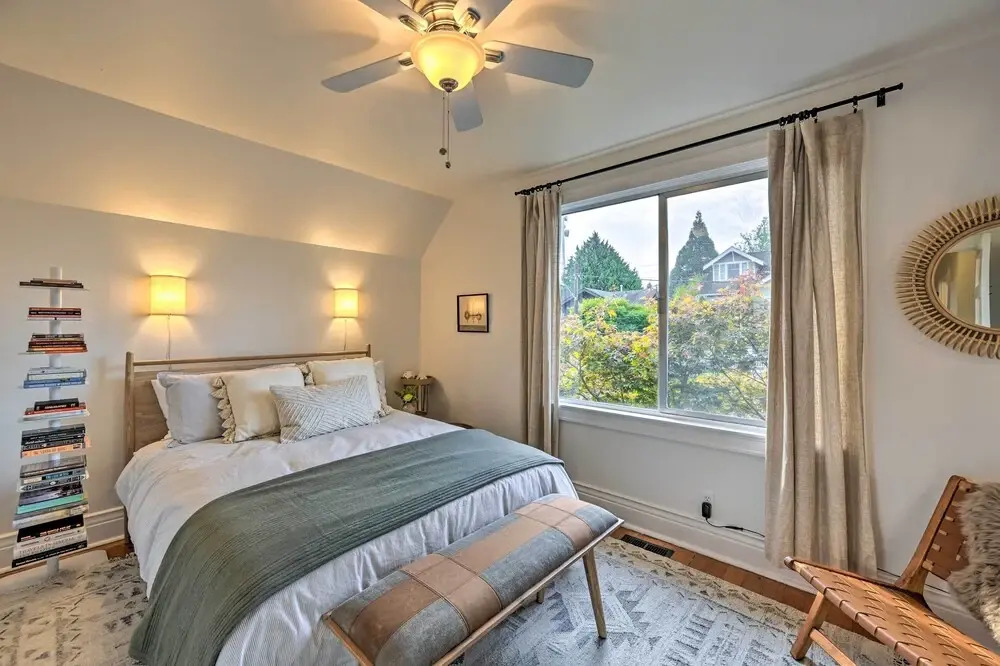 Stunning Queen Anne House w/ Private Patio!