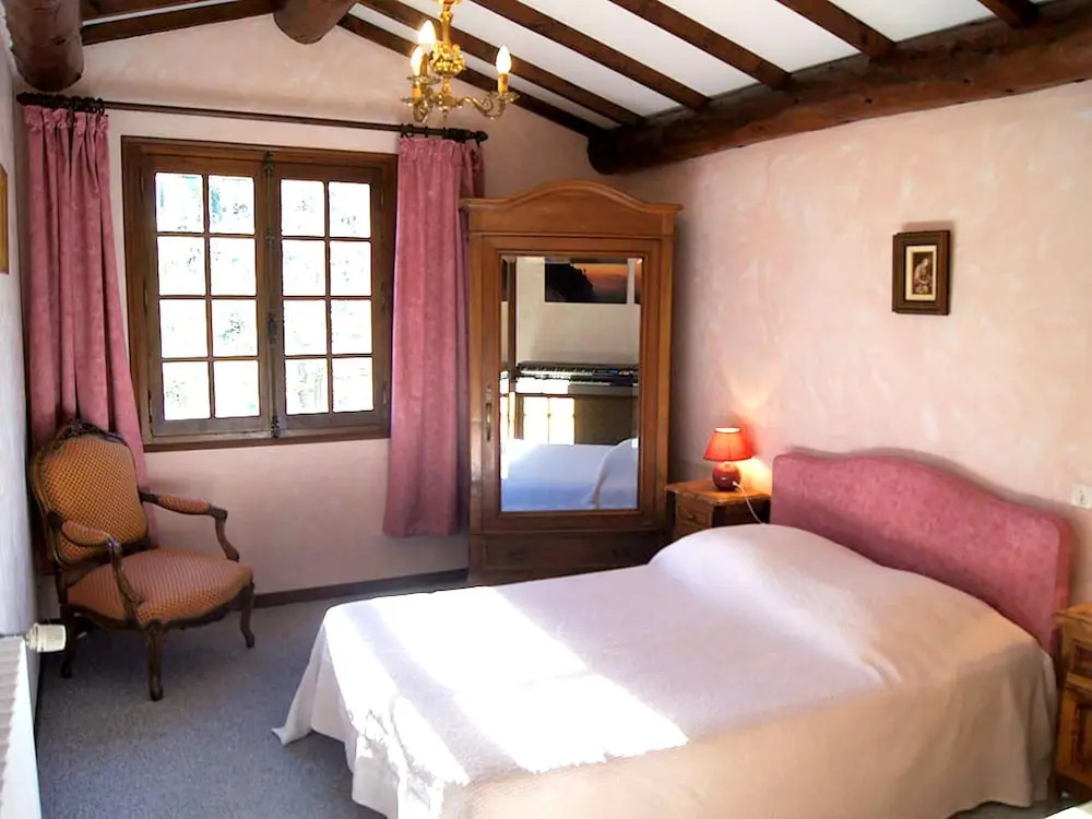 Villa With 3 Bedrooms in Riez, With Private Pool, Furnished Terrace and Wifi