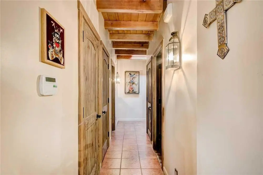 Plaza Splendor - Three Bedroom Home