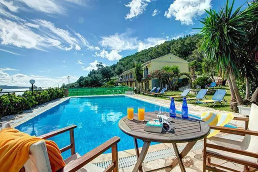Villa Caribia Sea View by Villa Plus