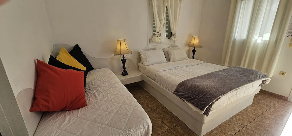Santorini Studios Pleasure