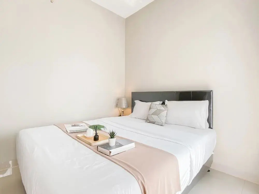 Soft Grey 1Br At Royal Sentul Park Apartment