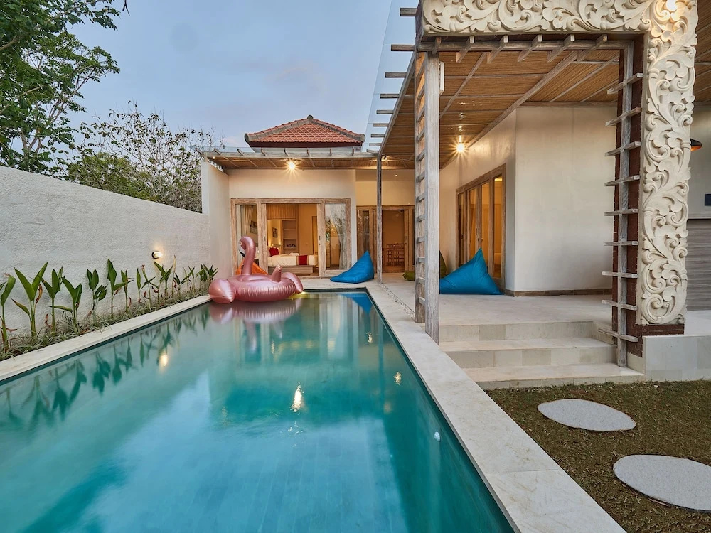 Nyang-Nyang Retreat