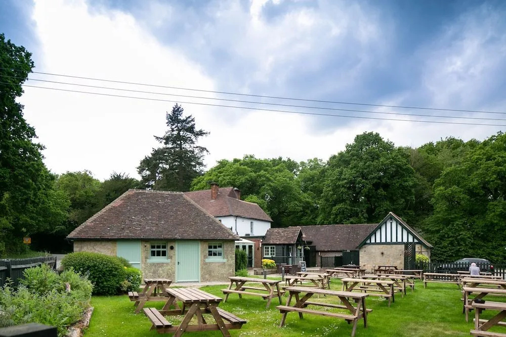 The Cowdray Arms