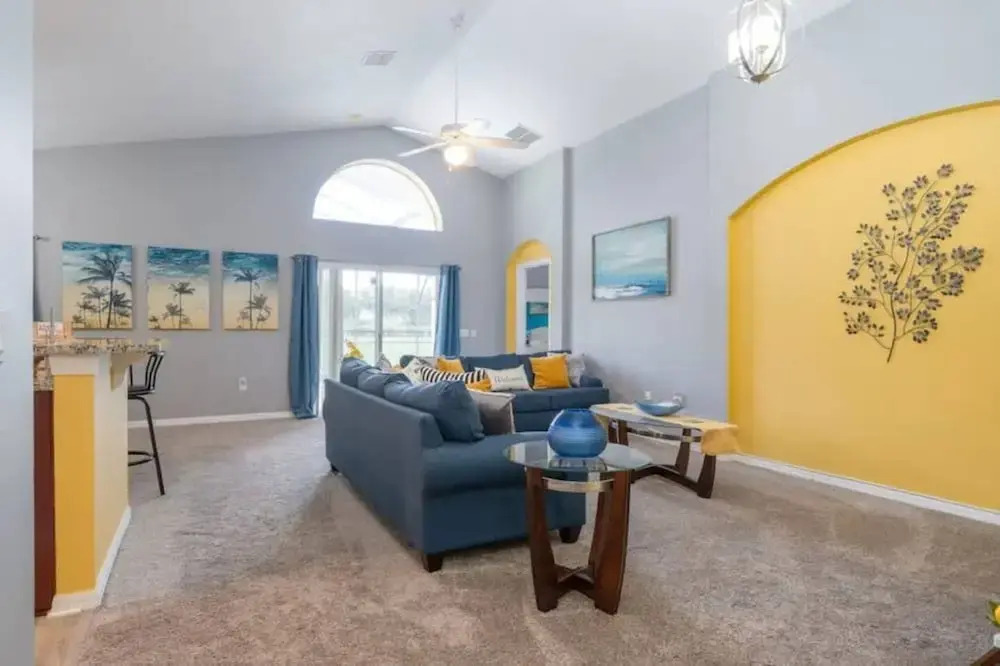 Spacious 4 bed 3 Bath Pool Home