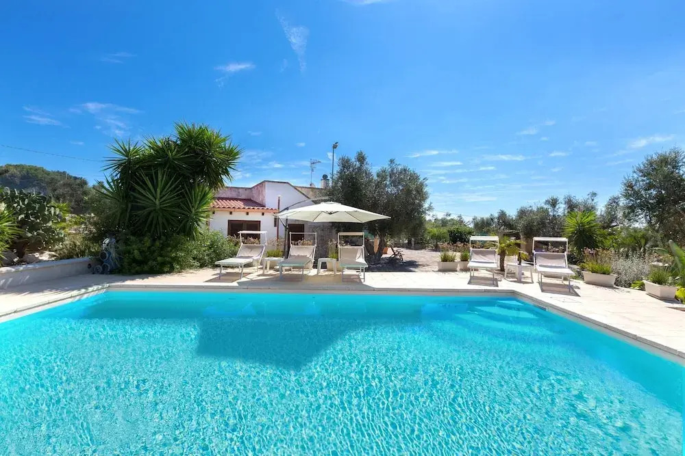 2518 Villa del Cavaliere by Barbarhouse