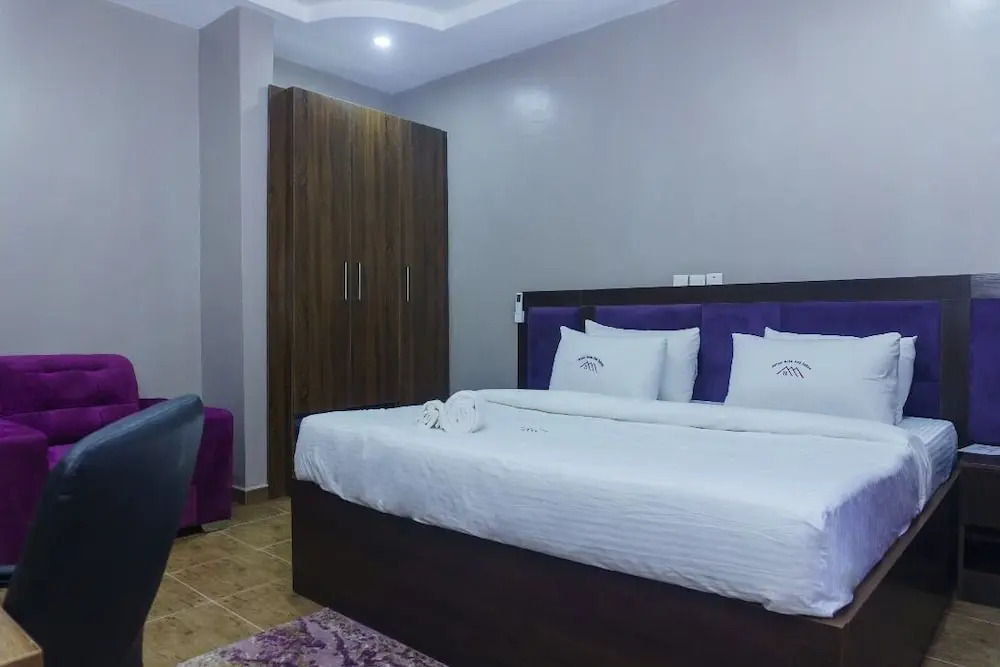 Bethel Hotel and Suites
