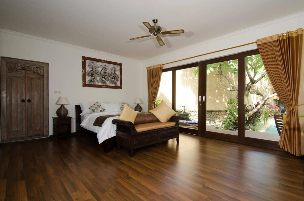 Villa Nesanur - Comfortable & Spacious Beachside Sanur