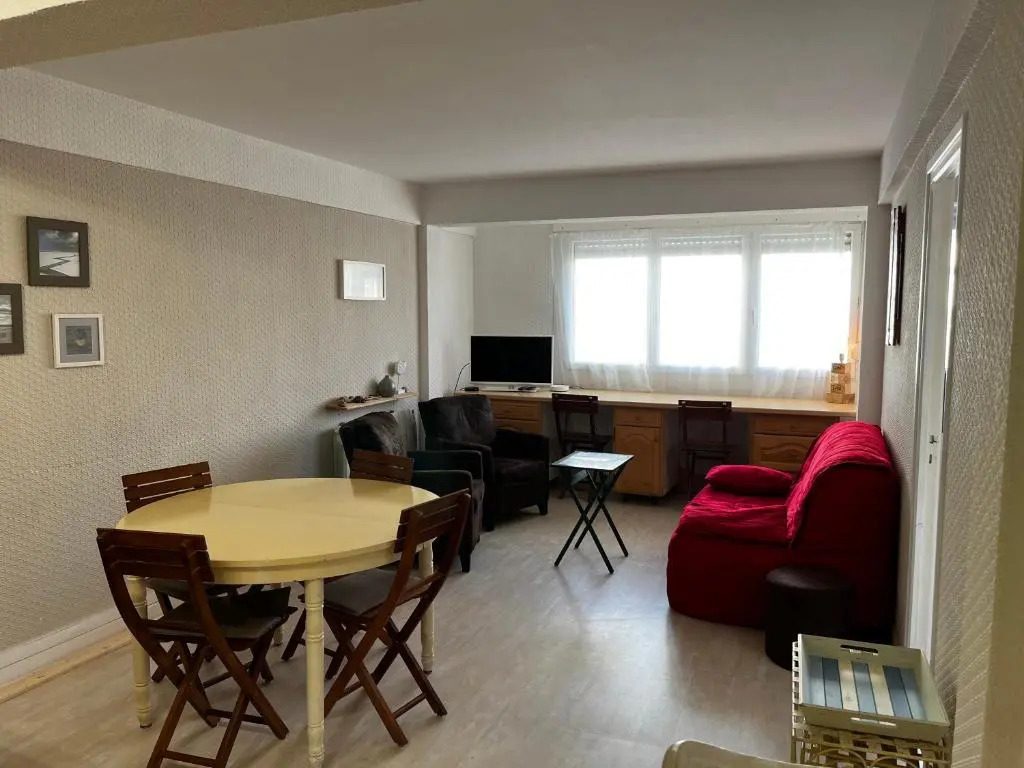 Bel appartement à deux pas de la plage